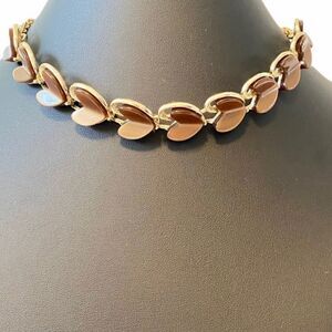Beautiful Bakelite Vintage Gold Toned Choker of Pearly Brown Hearts.